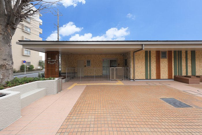 T駅前プラザ A工事