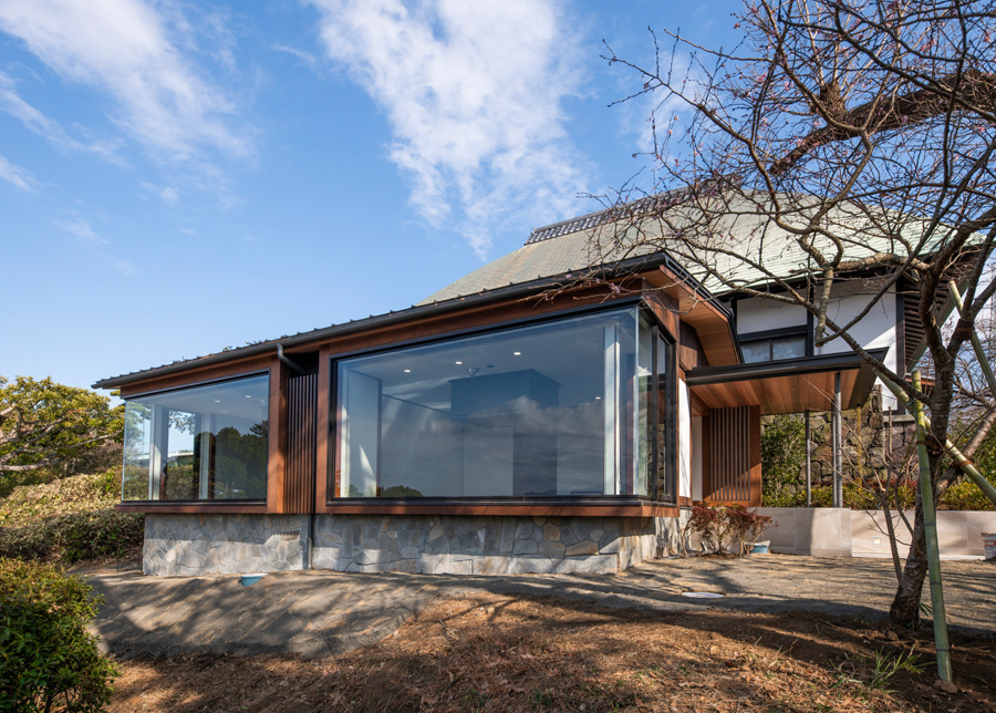 鉄板焼きレストラン