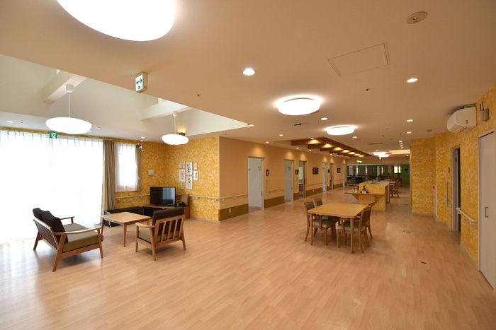 天栄ホーム増床